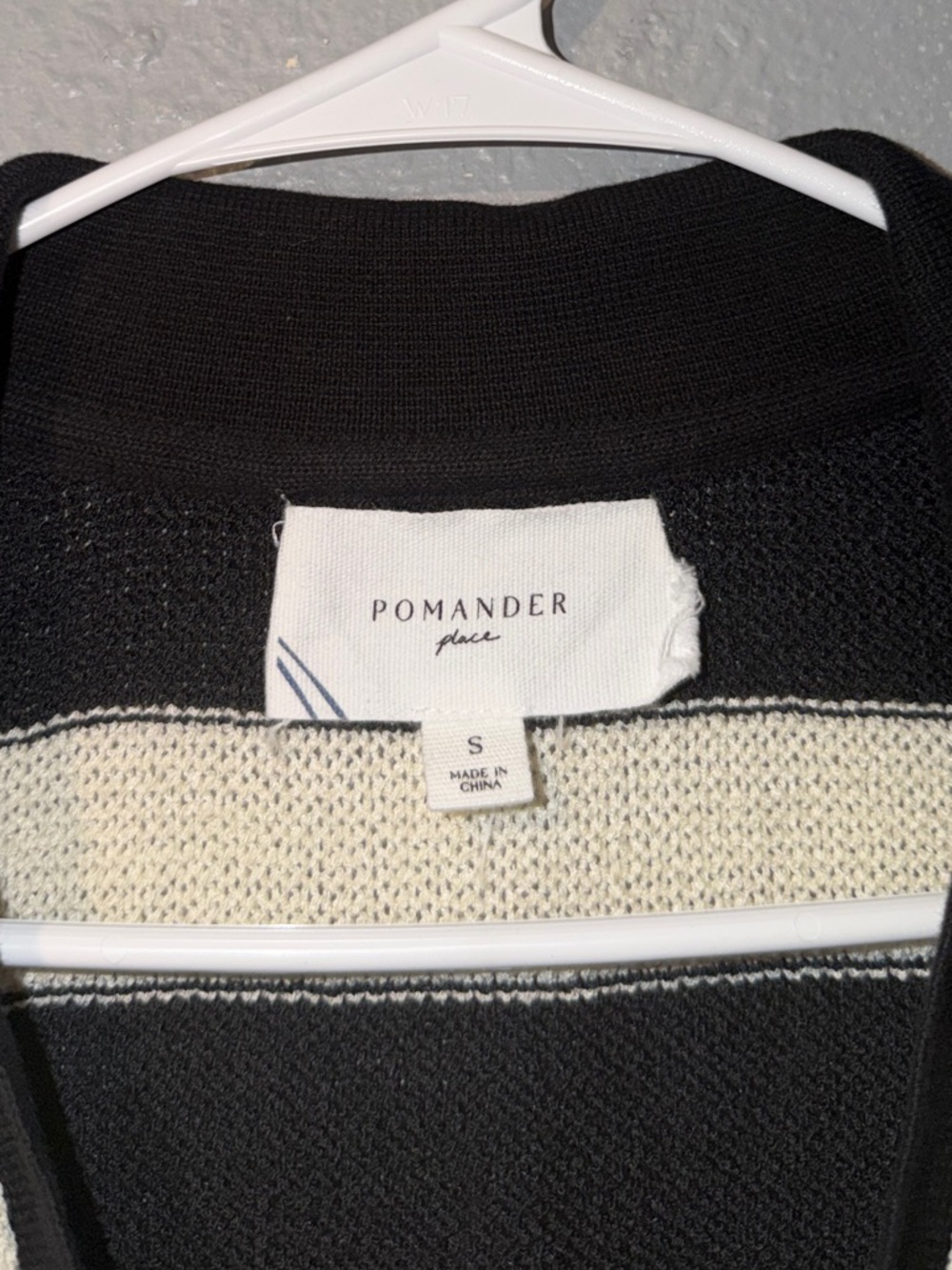 Pomander Place Ada Polo Knit Striped Tank Top In Black and Cream Size S - Picture 4 of 6
